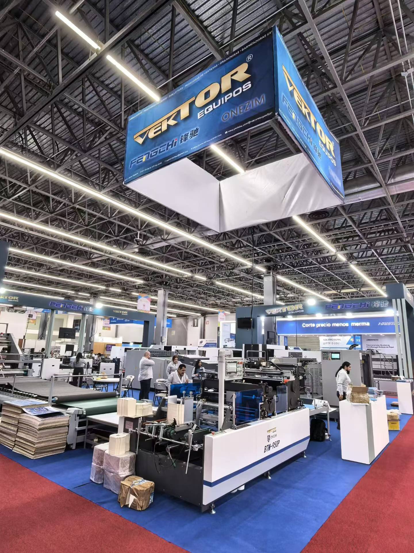 VEKTOR EQUIPOS at EXPOGRÁFICA 3